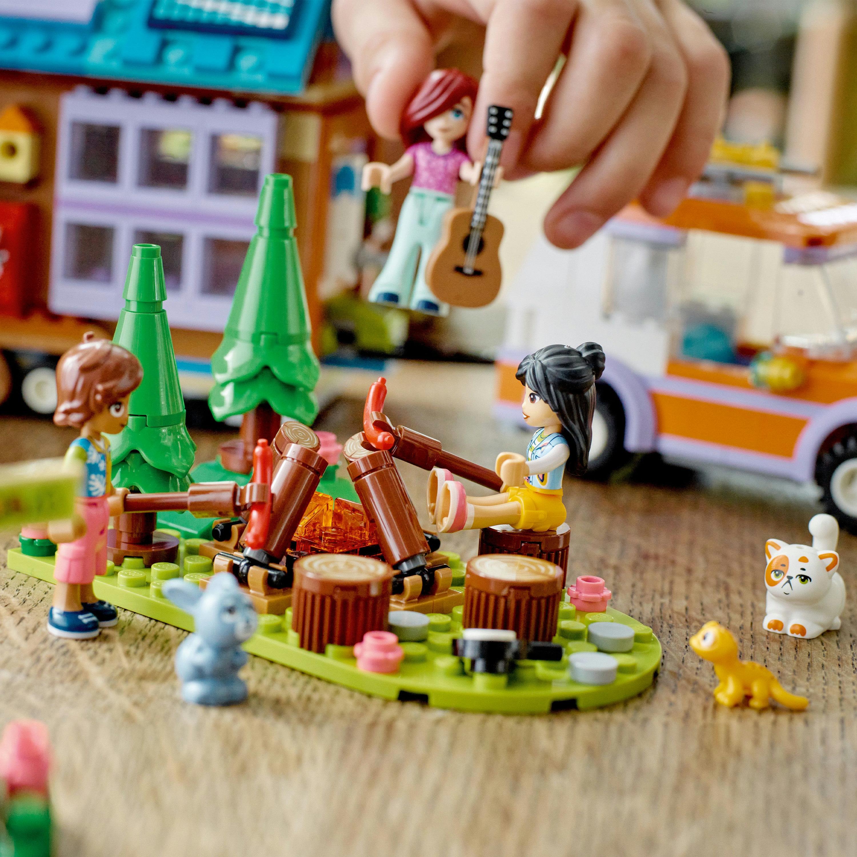 LEGO® Friends Heartlake City Mobile Tiny House | 41735