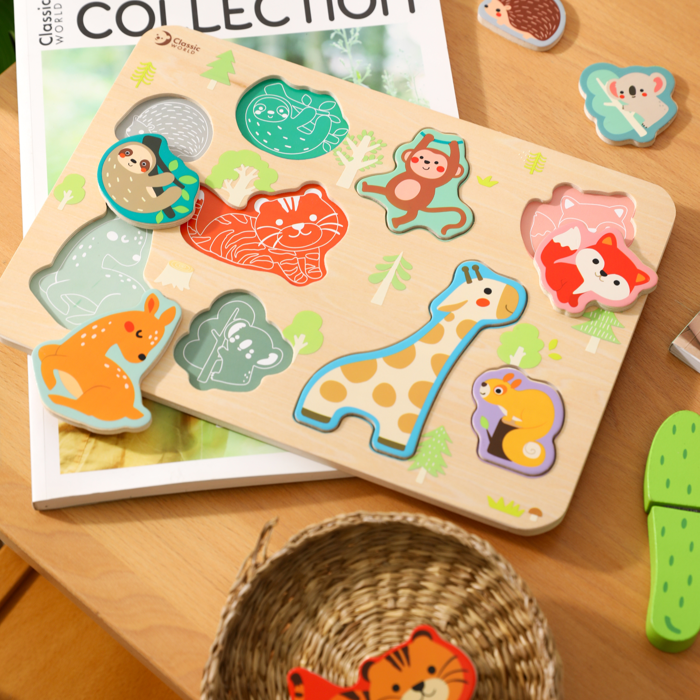 Classic World Wooden Puzzle – Animals