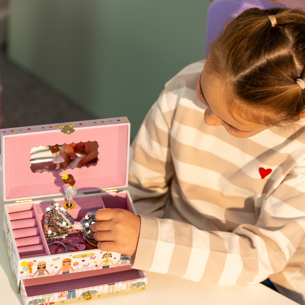 Floss & Rock Musical Jewellery Box – Best Friends