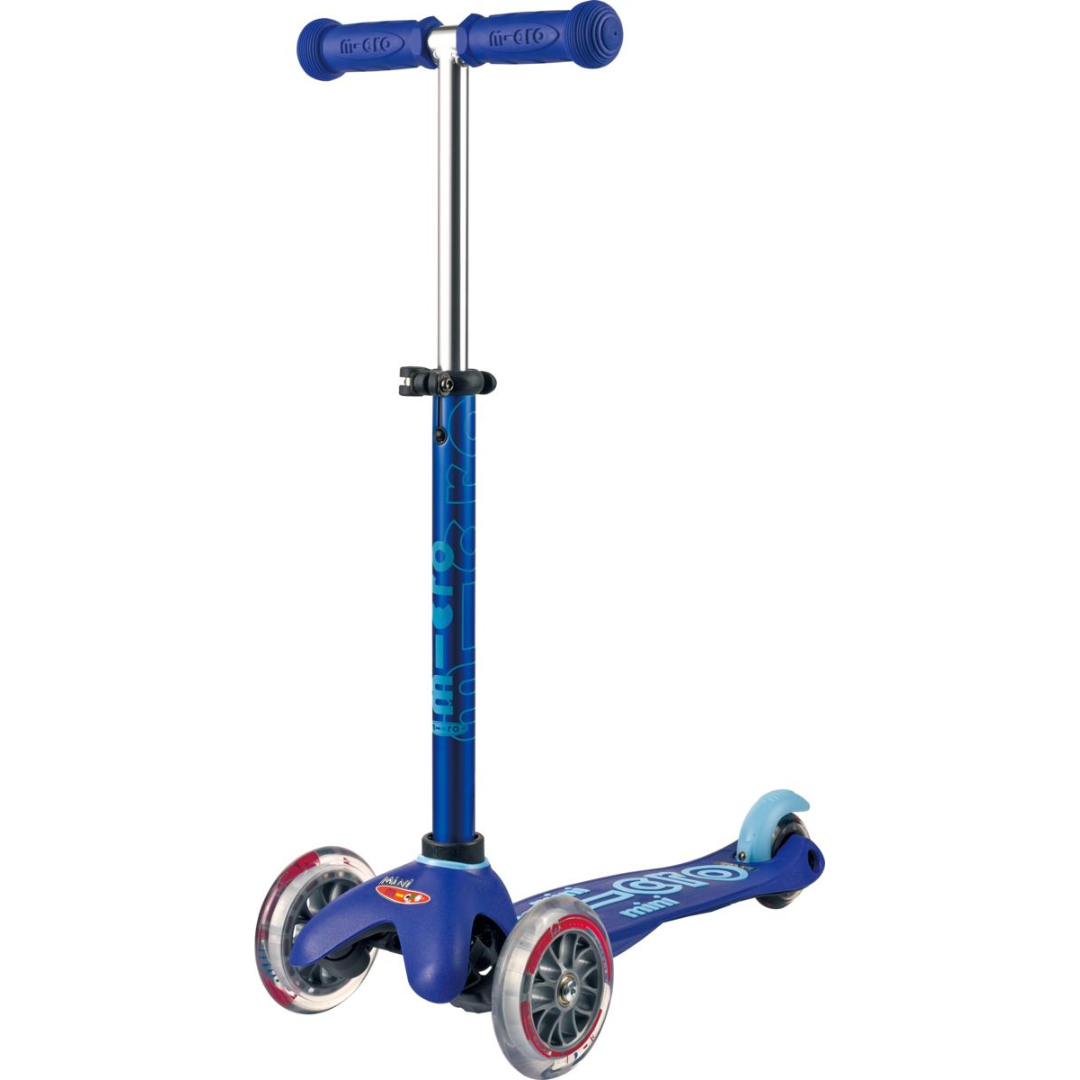 Micro® Mini Deluxe Scooter – Blue