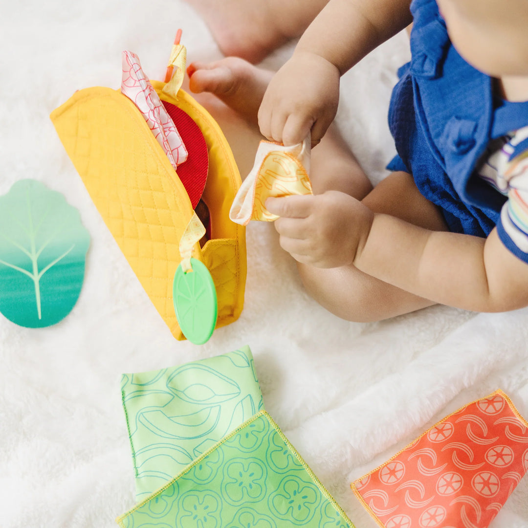 Melissa &amp; Doug Soft Taco Fill &amp; Spill