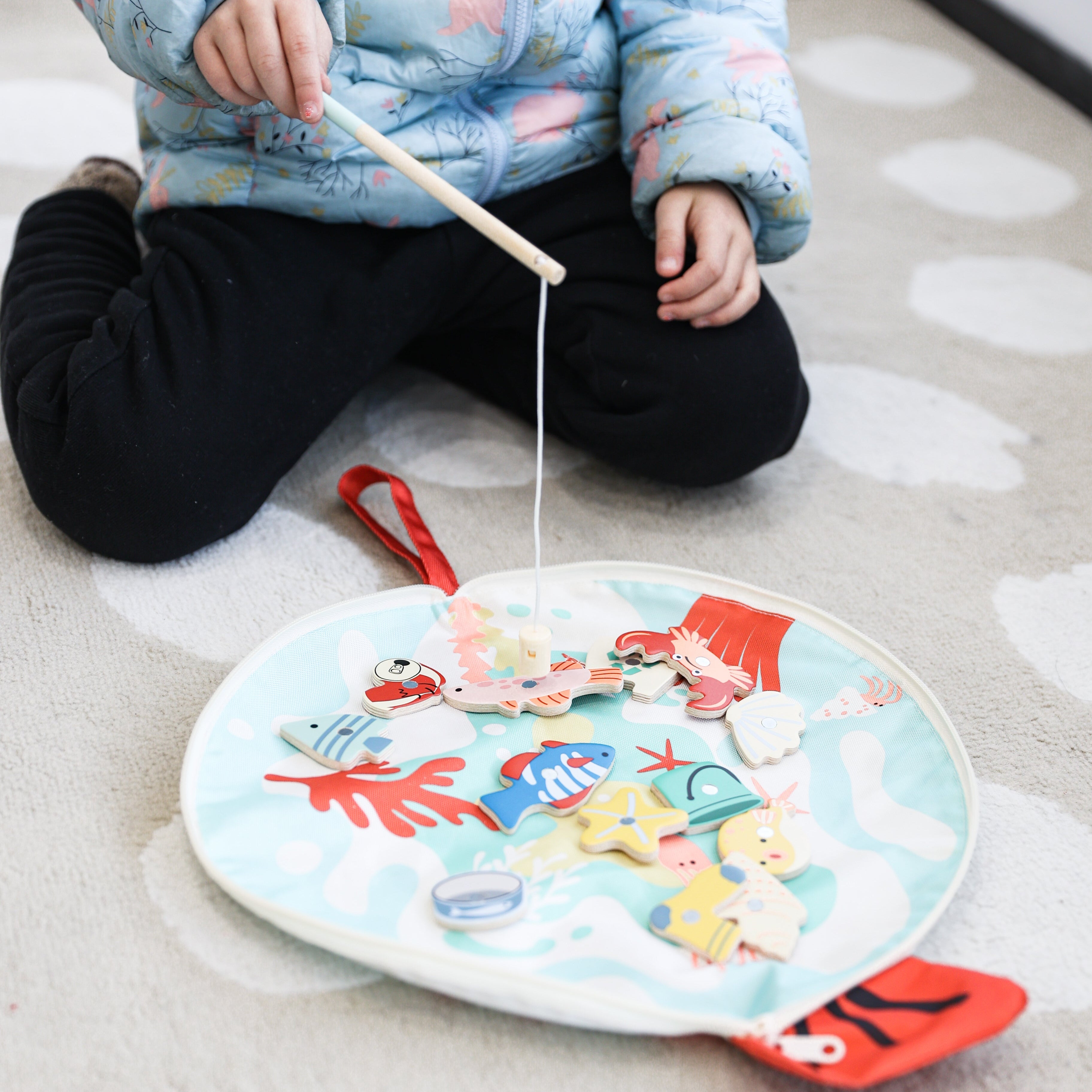 Classic World Eco-Friendly Fishing Game