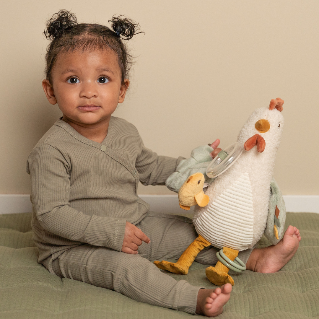 Little Dutch Activity Chicken – Little Farm