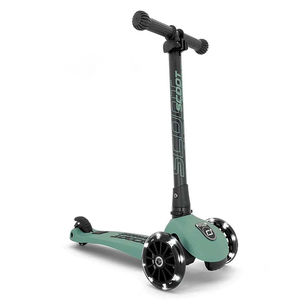 Scoot And Ride Highwaykick 3 LED Glow Scooter – Forest