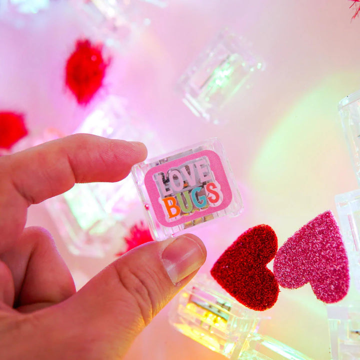 Glo Pals® Water Activated Light-Up Cubes – Love Bugs (6 Pack)