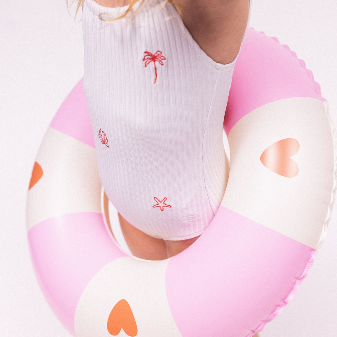 Swim Essentials Inflatable Swim Ring – Cozy Hearts (55 cm)