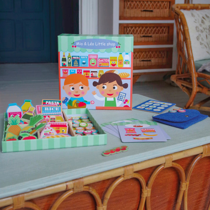 Djeco Little Shop Playset – Mia &amp; Leo