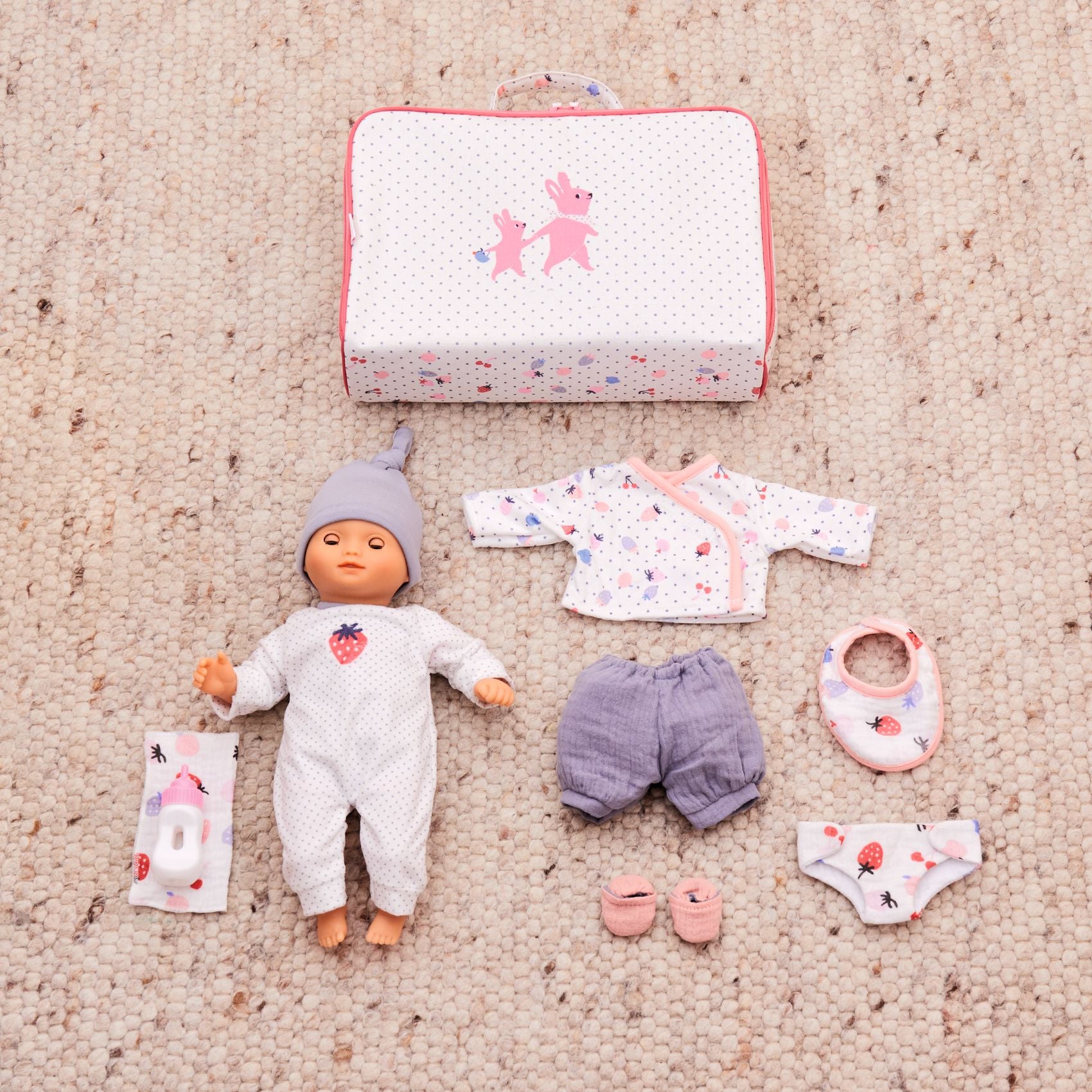 Djeco Pomea Soft Body Baby Girl Doll with Suitcase & Accessories – Vanille