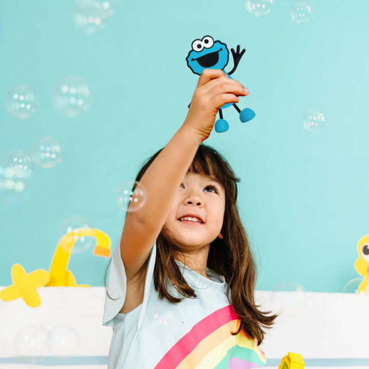 Glo Pals® Sesame Street Water Activated Light-Up Sensory Toys – Cookie Monster
