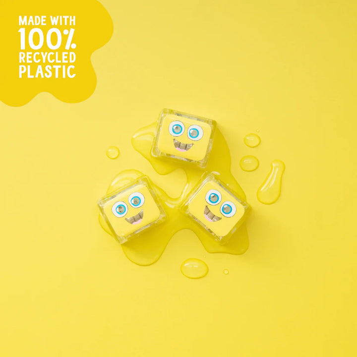 Glo Pals® Water Activated Light-Up Cubes – Alex (4 Pack)