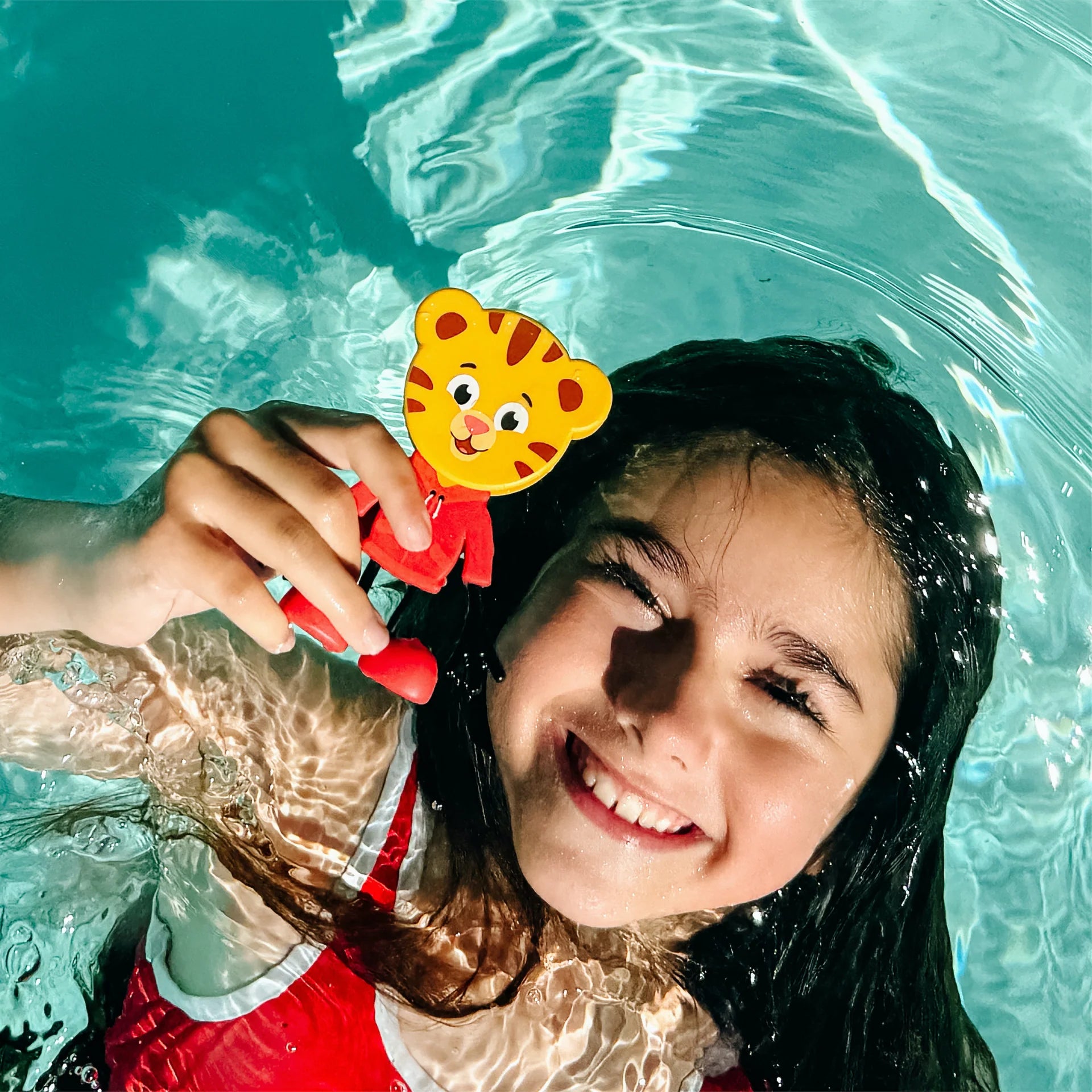 Glo Pals® Water Activated Light-Up Sensory Toys – Daniel Tiger