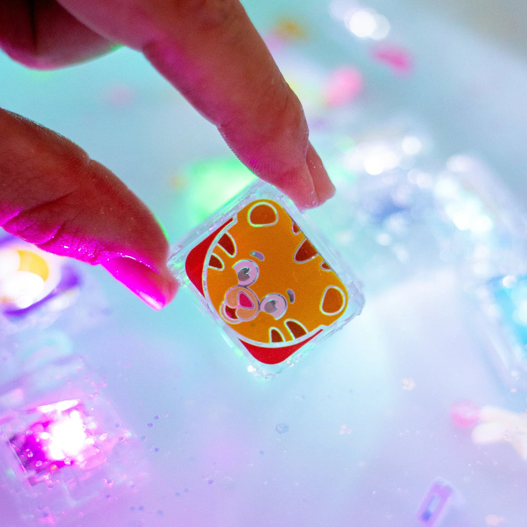 Glo Pals® Water Activated Light-Up Cubes – Daniel Tiger (4 Pack)