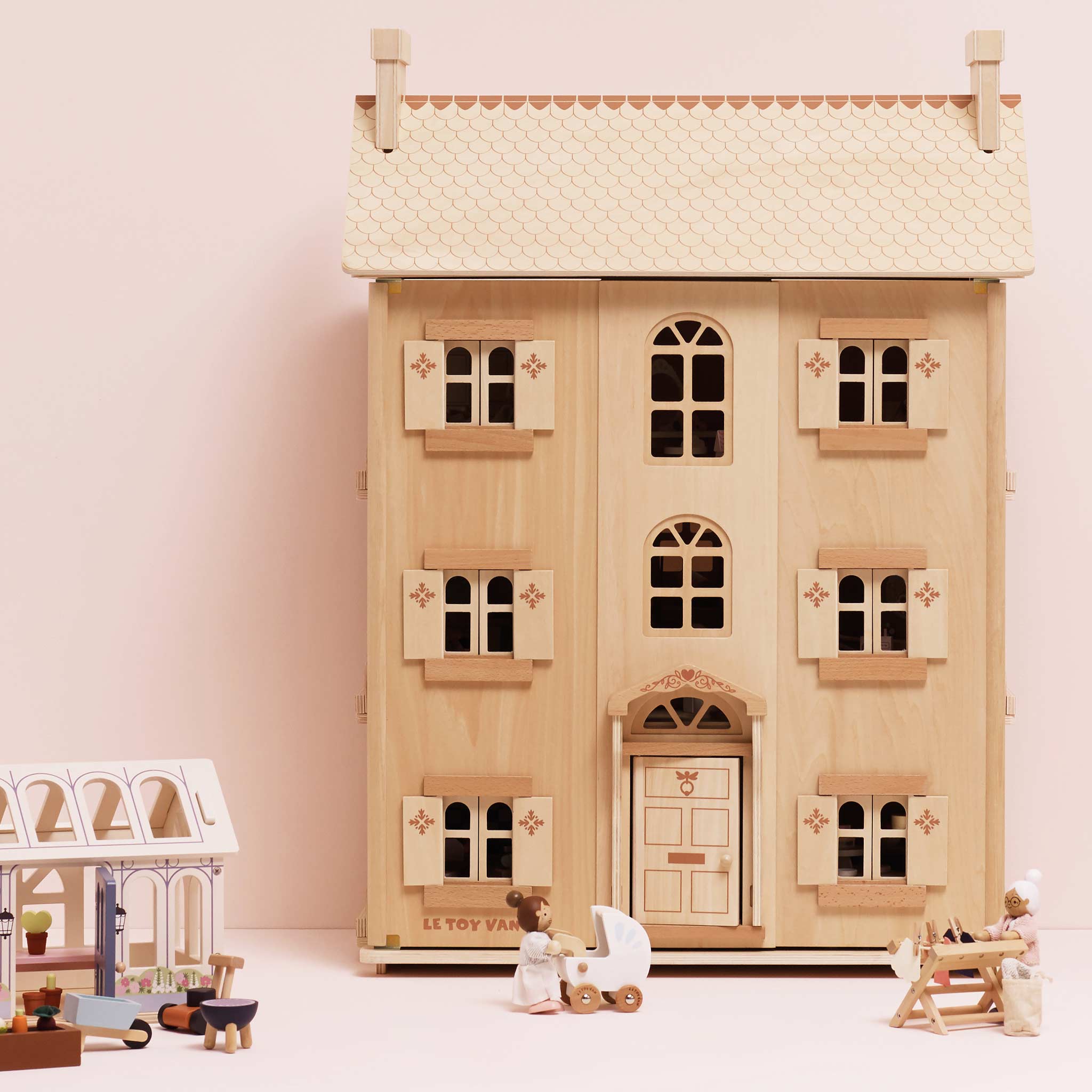 Le Toy Van Natural Wood Dollhouse – The Grand