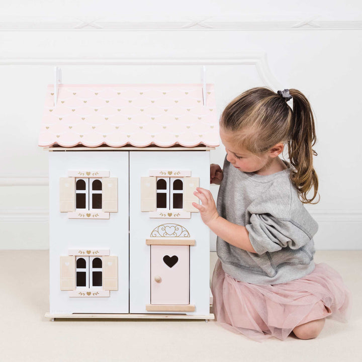 Le Toy Van Wooden Dollhouse – Roseheart House