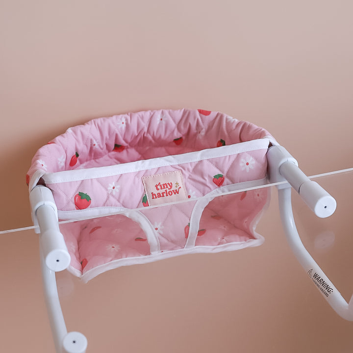 Tiny Harlow Portable Feeding Chair – Strawberry Picnic