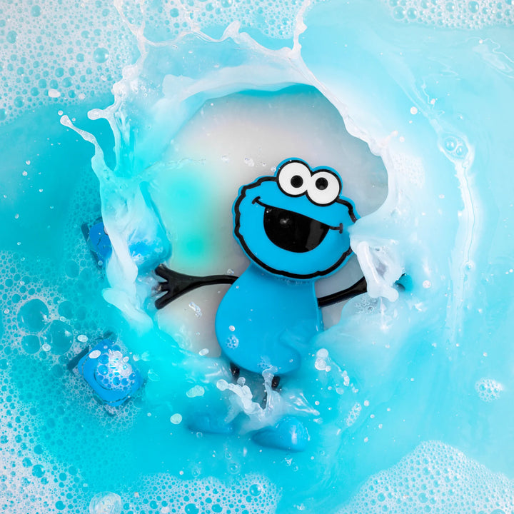 Glo Pals® Sesame Street Water Activated Light-Up Sensory Toys – Cookie Monster