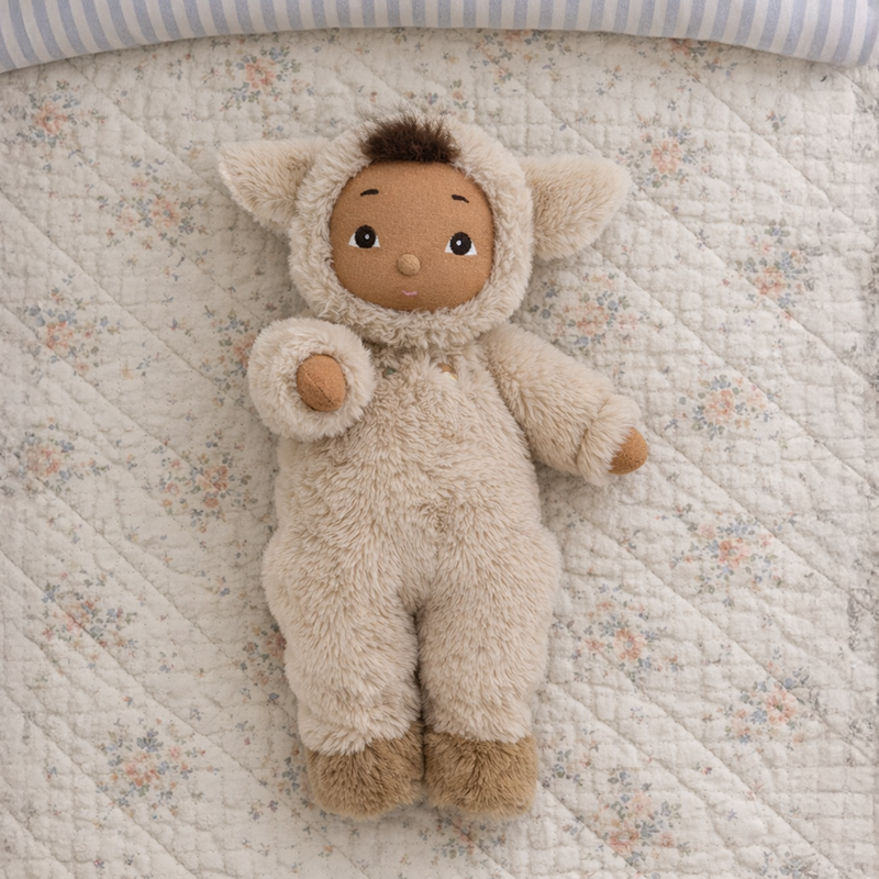 Olli Ella Cozy Day Dinkum Doll – Lamby Tig