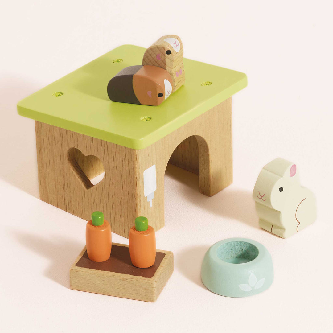 Le Toy Van Wooden Dollhouse Bunny &amp; Guinea Pet Animal Set