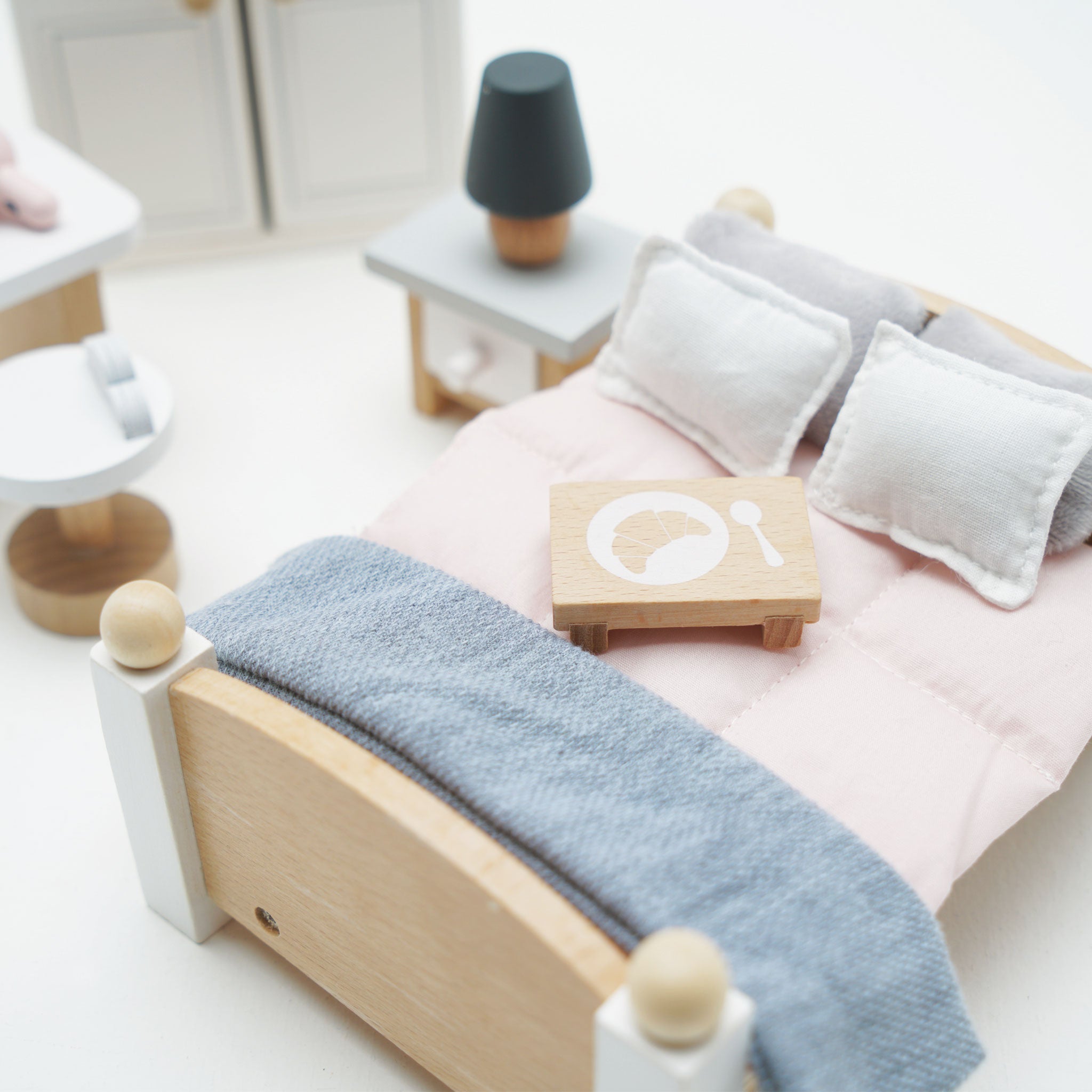 Le Toy Van Wooden Dollhouse Bedroom