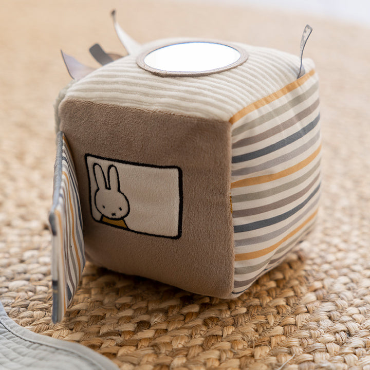 Little Dutch x Miffy Fluffy Activity Cube – Green