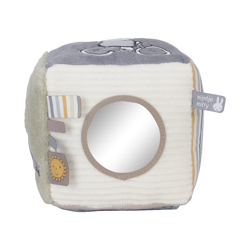 Little Dutch x Miffy Fluffy Activity Cube – Green