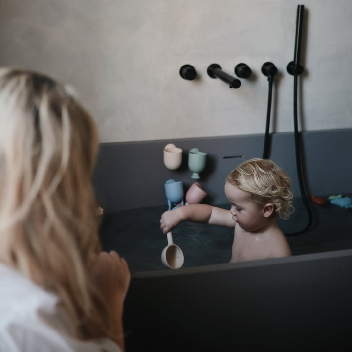 Mushie Bath Play Set – Pour &amp; Play