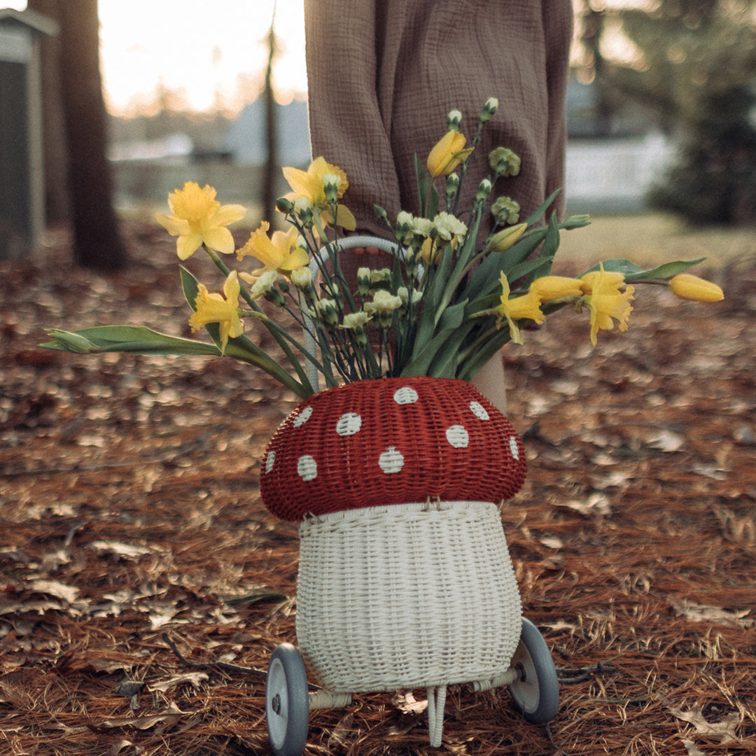Olli Ella Rattan Mushroom Luggy – Red