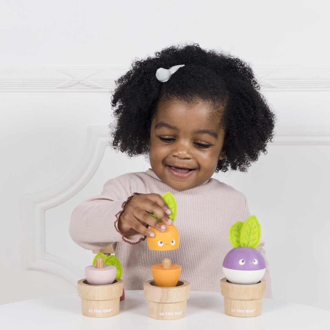 Le Toy Van Wooden Stacking Veggies