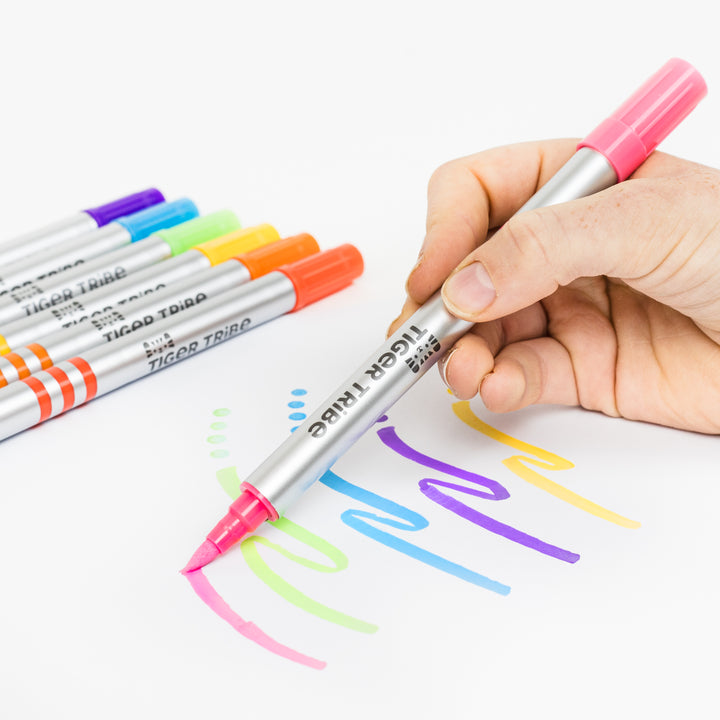 Tiger Tribe Dual-Tip Paint Pens (Set of 8)