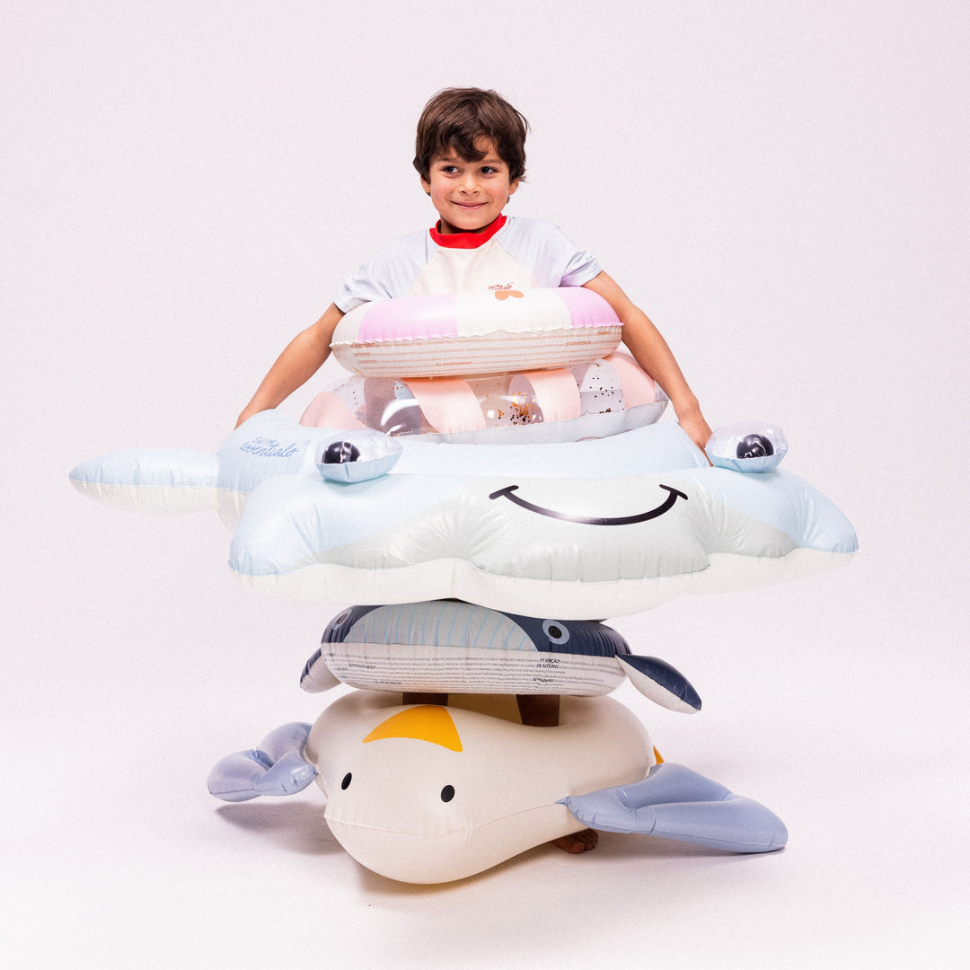 Swim Essentials Inflatable Swim Ring – Hunter The Hammerhead (95 cm)
