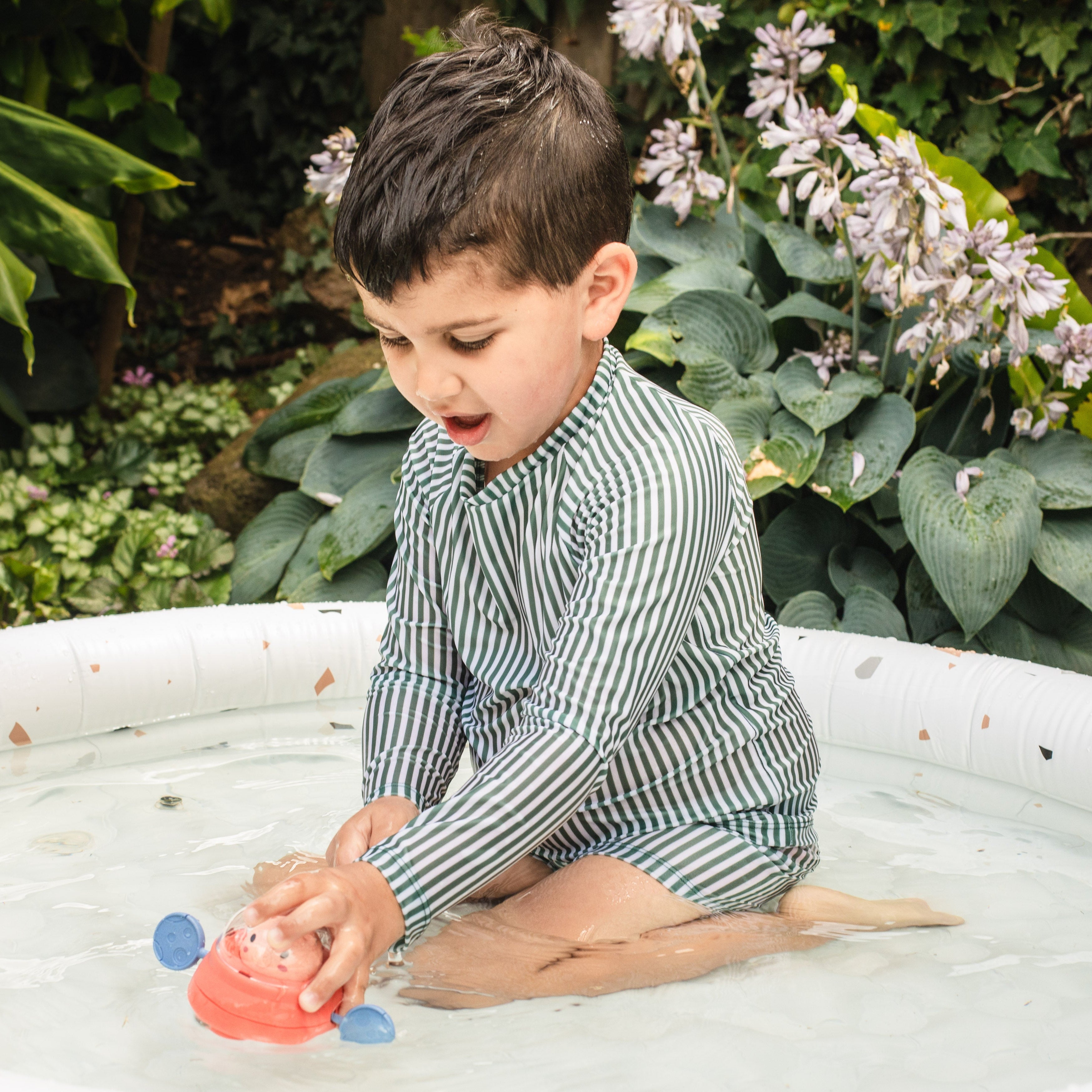 Tiger Tribe Bath Paddle Ship – Space Piggy