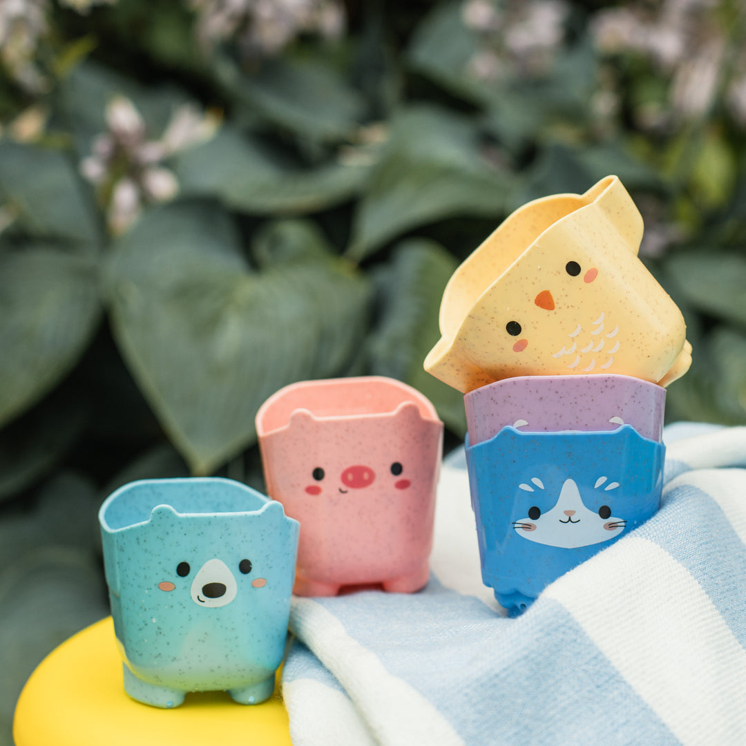 Tiger Tribe Pour &amp; Play – Animal Cups