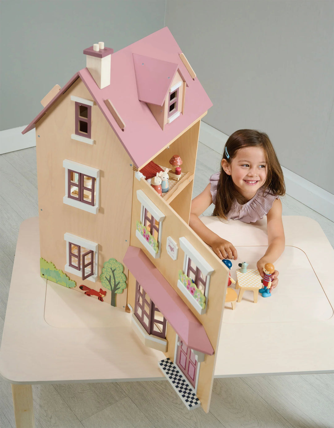 Tender Leaf Pink Foxtail Villa Dollhouse (includes furniture)