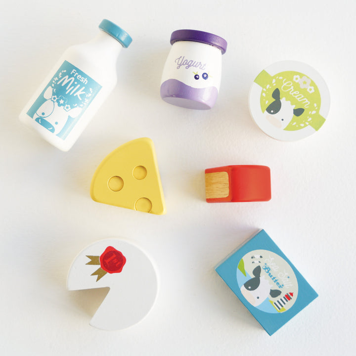 Le Toy Van Wooden Cheese &amp; Dairy Market Crate