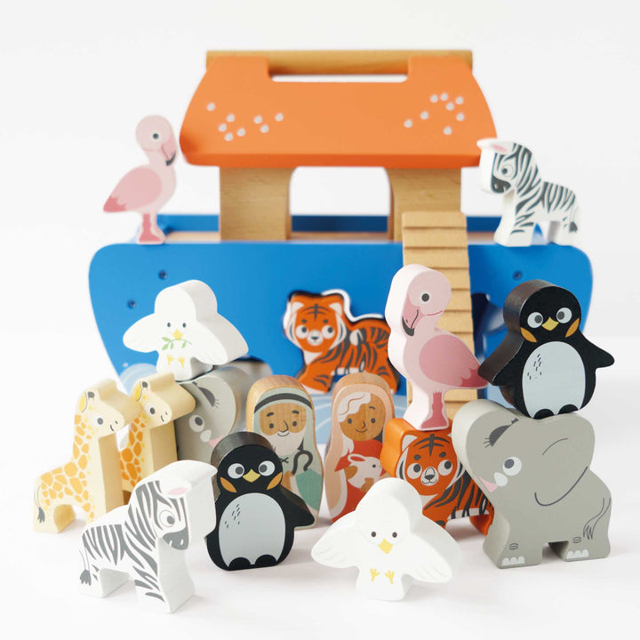 Le Toy Van Noah’s Ark &amp; Animals Shape Sorter