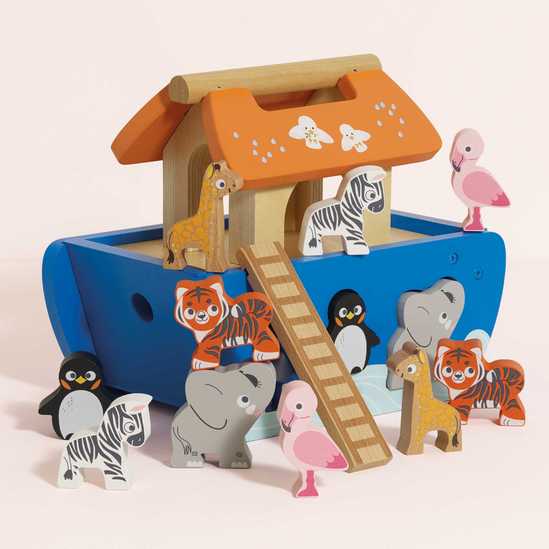 Le Toy Van Noah’s Ark &amp; Animals Shape Sorter