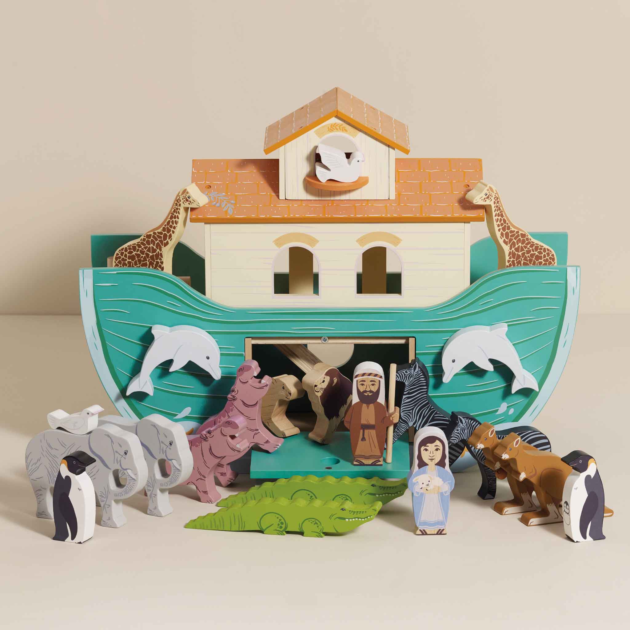 Le Toy Van Noah’s Great Wooden Ark & Animals
