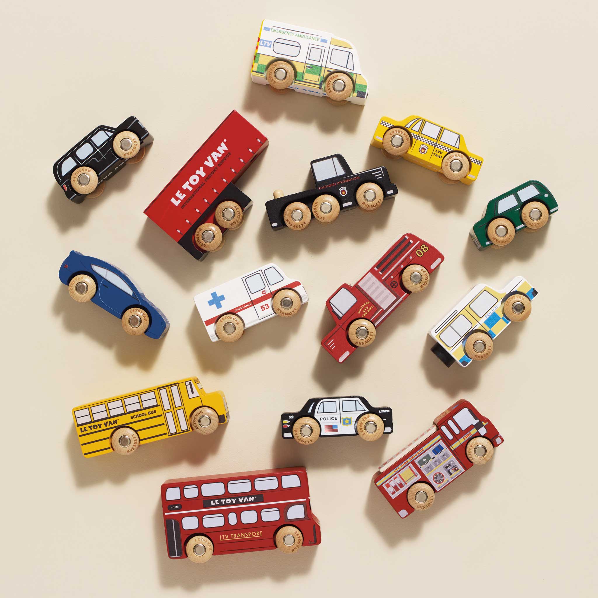 Le Toy Van London Toy Car Set