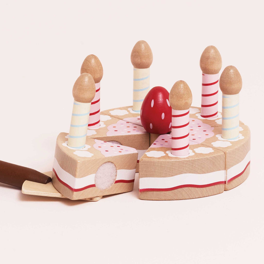 Le Toy Van Sliceable Birthday Cake with Candles