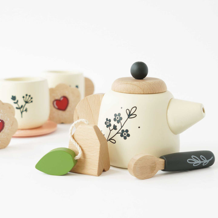 Le Toy Van Wooden Tea Set &amp; Tray