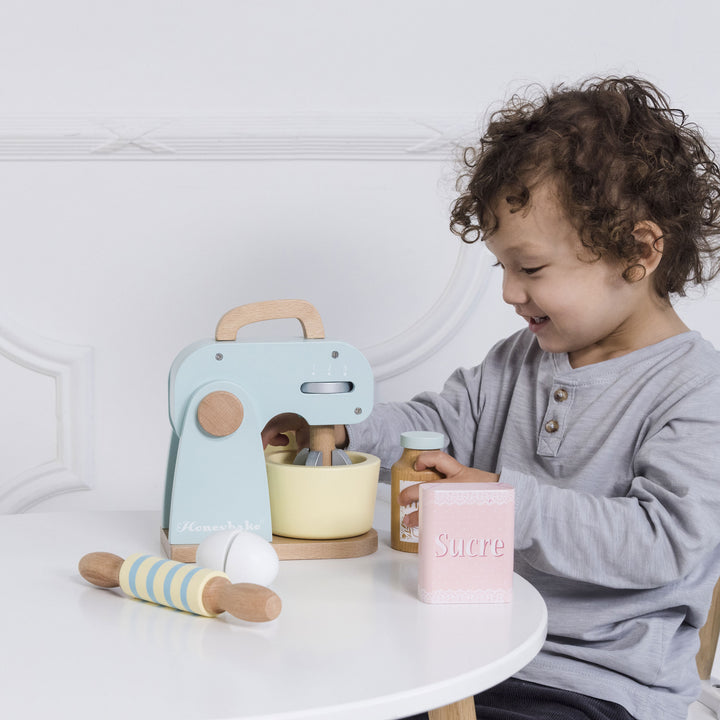 Le Toy Van Bakers Mixer Set and Accessories