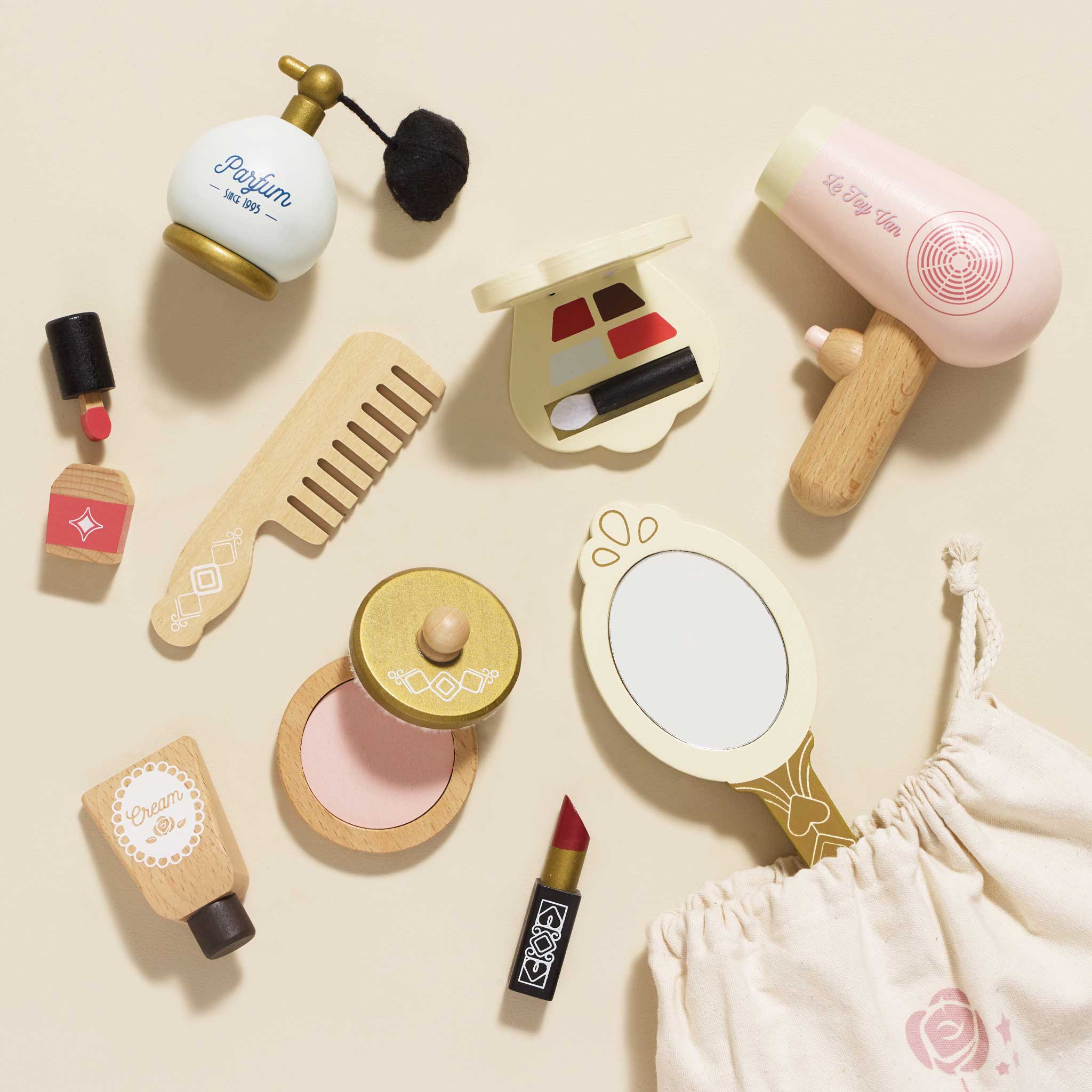 Le Toy Van Vanity Star Beauty Playset