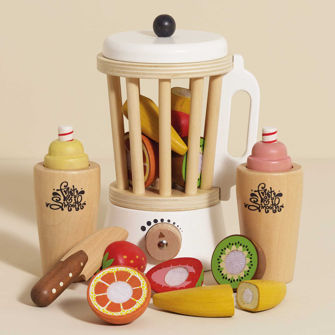 Le Toy Van Fruit &amp; Smoothie Blender Set