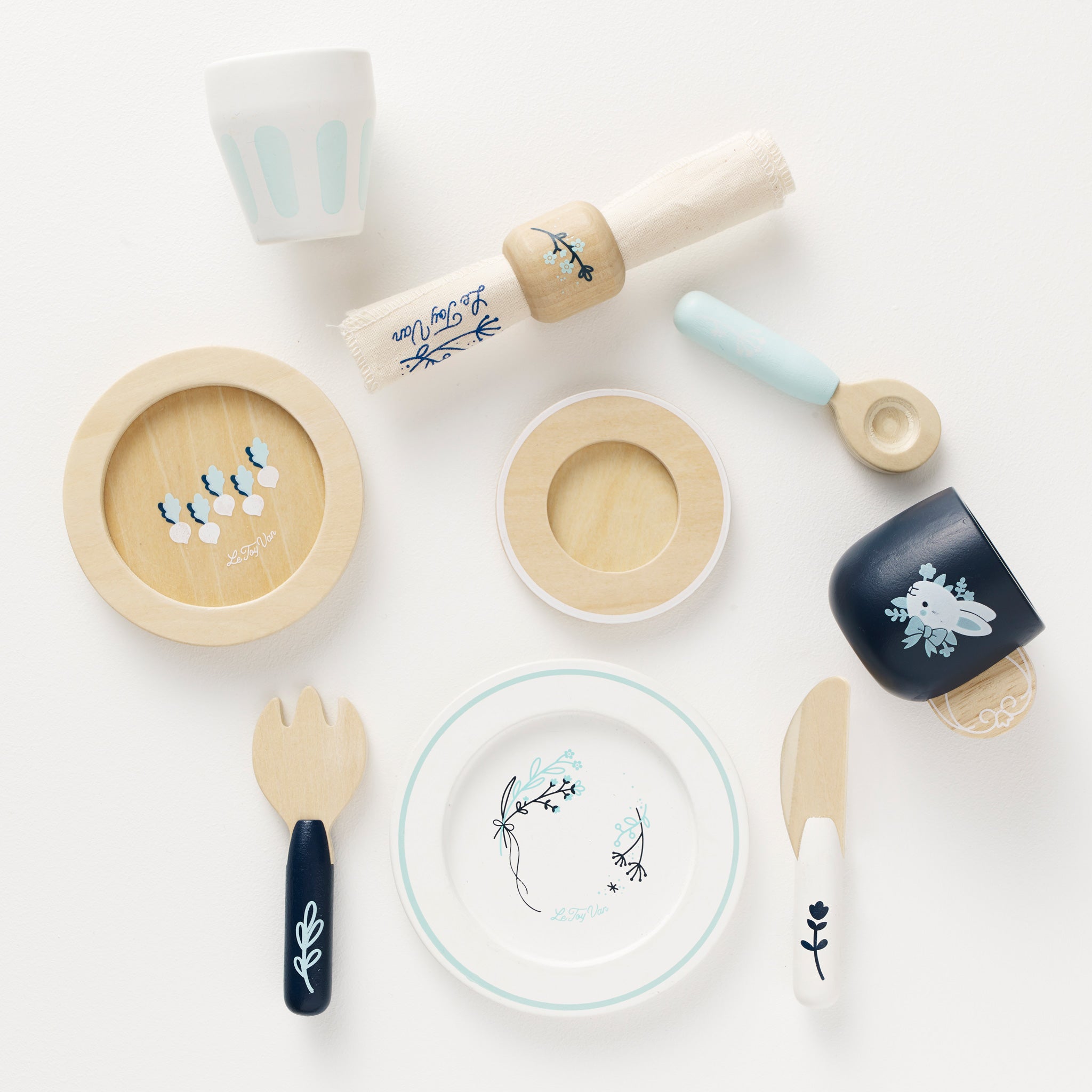 Le Toy Van Cutlery & Dinner Set