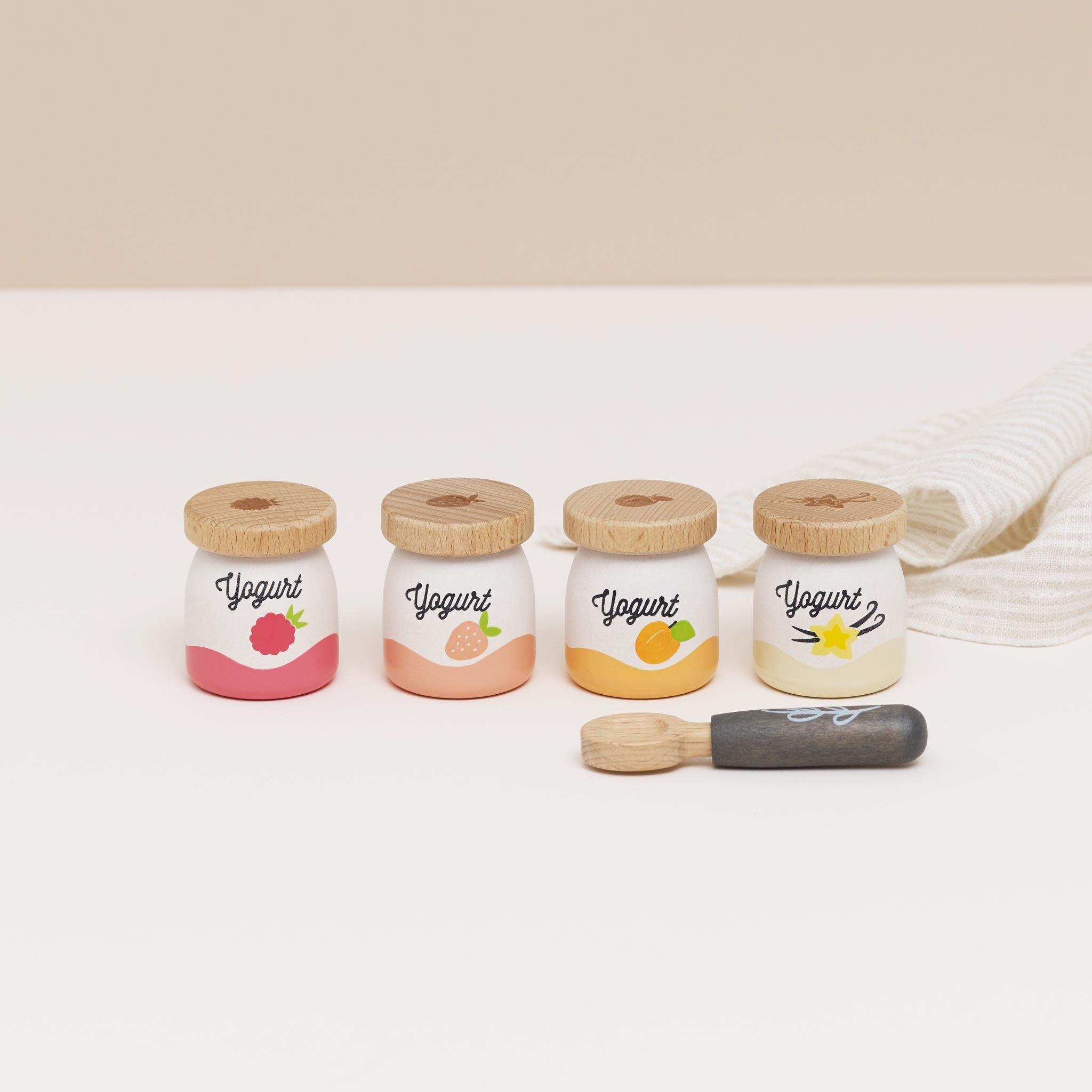 Le Toy Van Yoghurt Play Food Pack