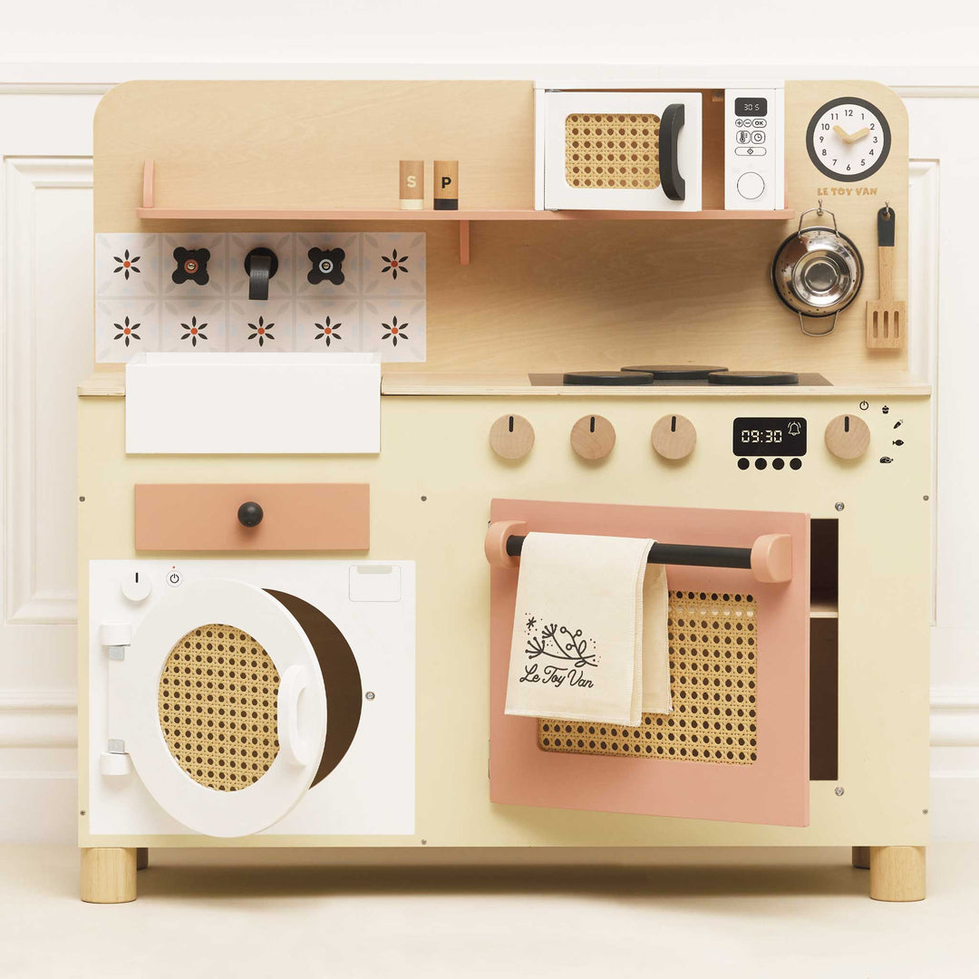 Le Toy Van Rattan Family Wooden Play Kitchen