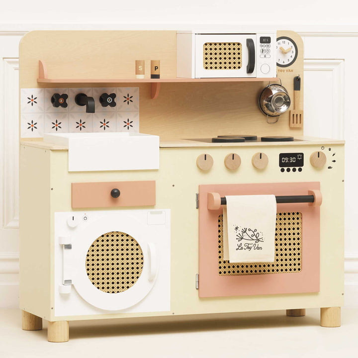Le Toy Van Rattan Family Wooden Play Kitchen