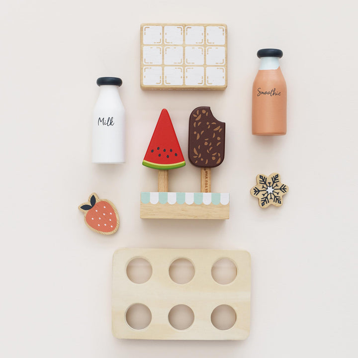 Le Toy Van Wooden Freestanding Fridge &amp; Freezer