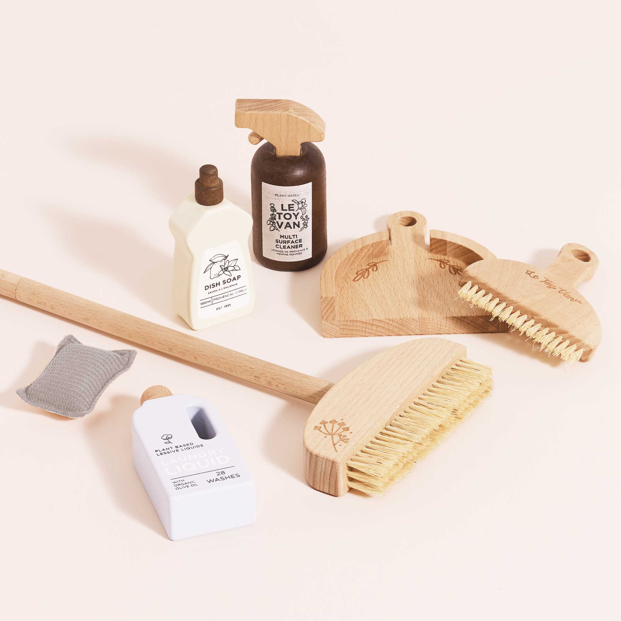 Le Toy Van Eco-Friendly Cleaning Set