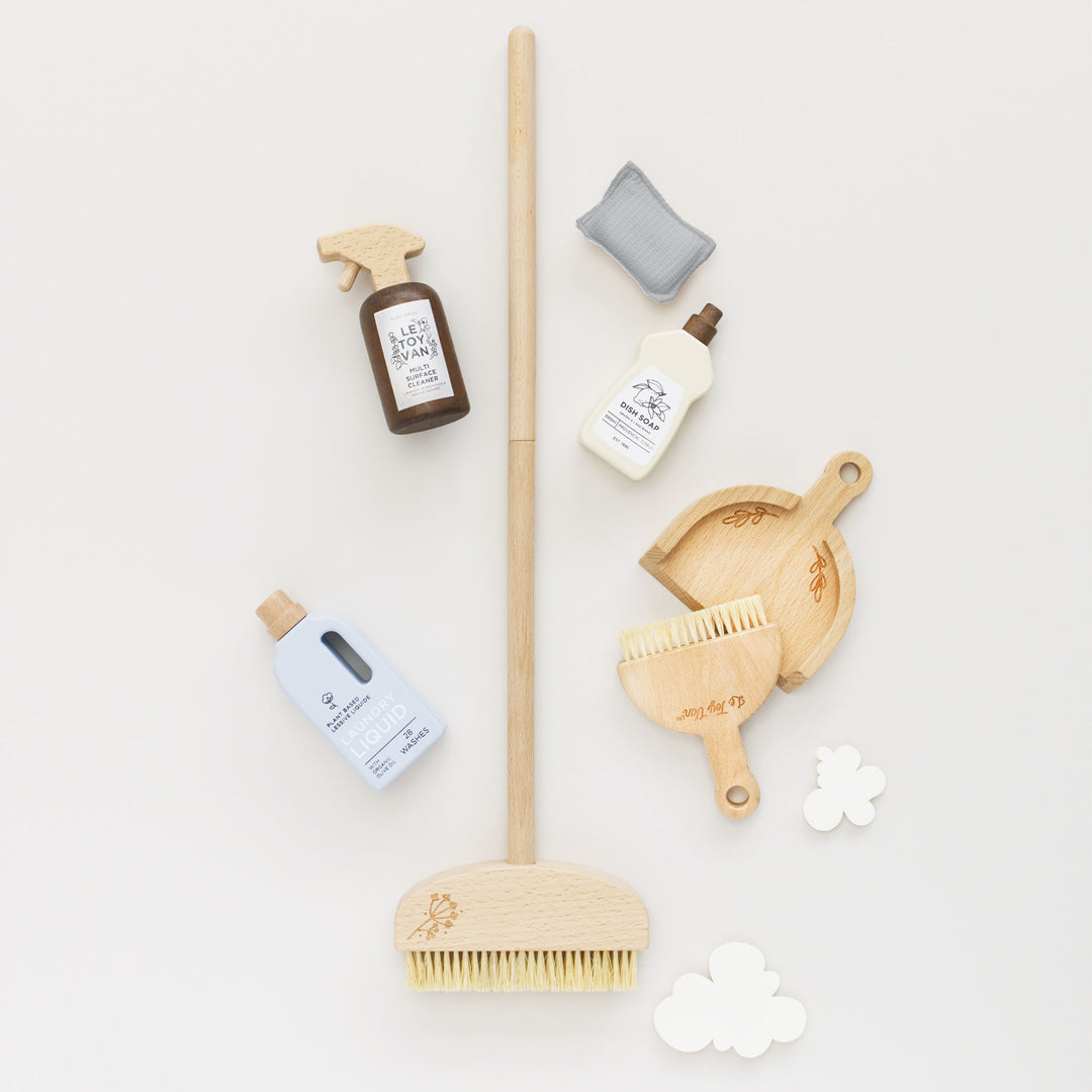Le Toy Van Eco-Friendly Cleaning Set